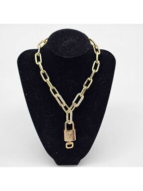 Authentic Louis Vuitton Lock & Key w/ Unbranded Gold Plated Gold Chain Necklace